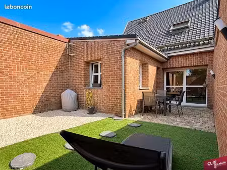maison 7 pièces 160 m²