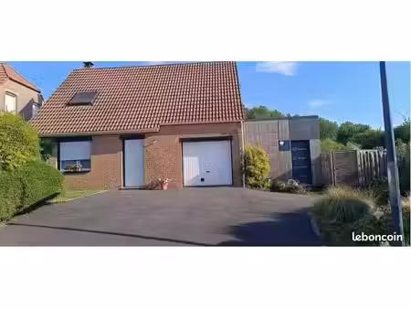 superbe individuelle 3 chambres/garage/+ studio indépendant