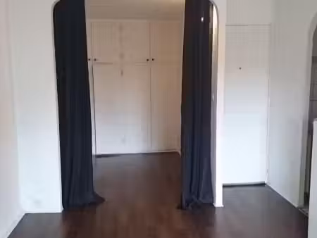 appartement 1 pièce 27 m²