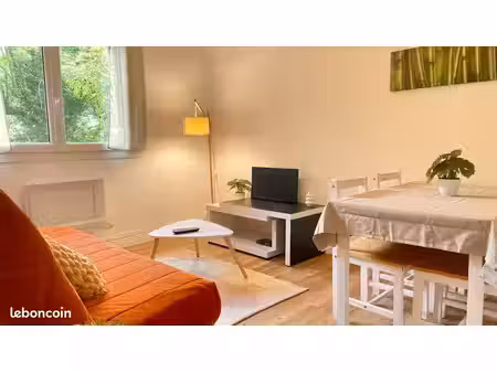 t3 meublé  loué à l’année tout inclus (électricité  eau  …)