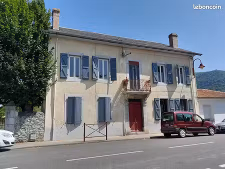 appartement t3 à louer loures-barousse