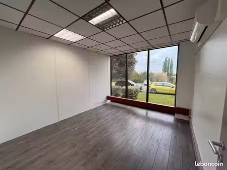 bureaux 185 m² canly