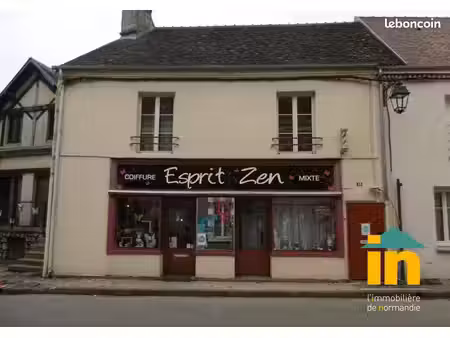 local commercial 140 m²