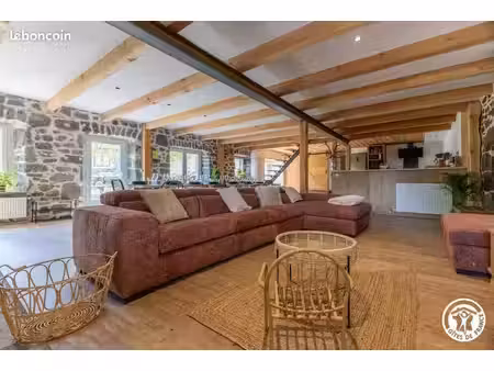 maison de charme en pierre de 287m2