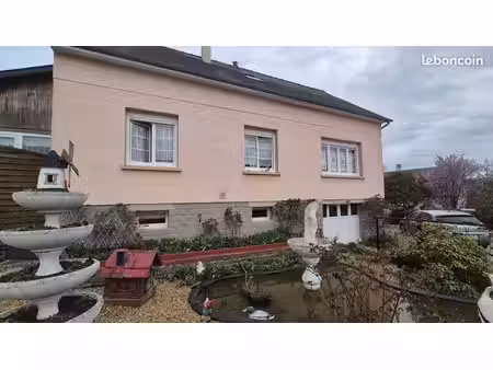 maison proche de la ville
