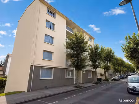 immeuble locatif bien placé
