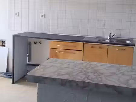 a louer maison à armes avec terrain clos