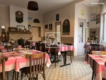 immeuble 8 pièces 350 m²