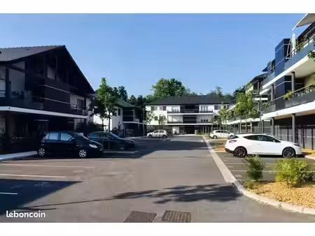 t3 65 m² + balcon 10 m² + 2 parkings - résidence récente à lons