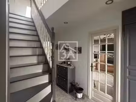 pavillon 7 pièces 131 m²