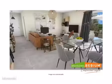 maison 7 pièces 80 m²