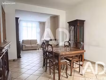 maison 5 pièces 109 m²