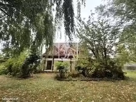 maison 10 pièces 200 m²