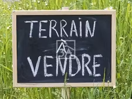 terrain 1 869 m² rety