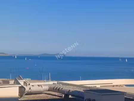 toulon - mourillon - studio 33m² - vue mer - terrasse - special etudiant