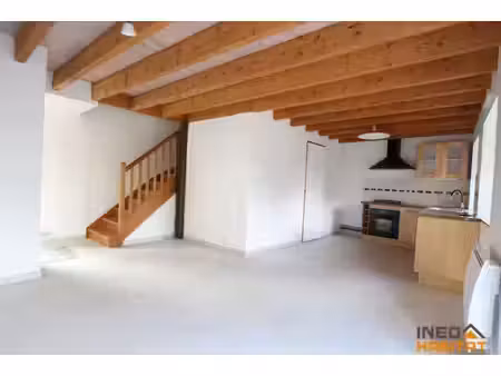 maison laille 3 piece(s) 57 m2