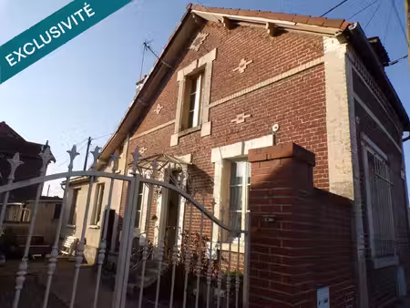 charmante maison de ville vivable de plain-pied