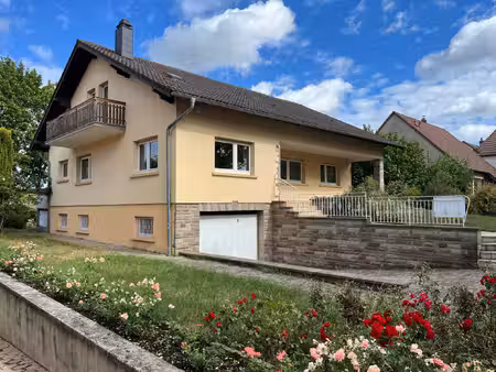 grande et belle maison de ville à l'allmend