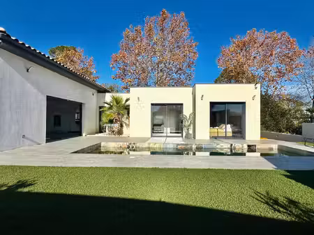 exclusivite - trebes - villa contemporaine de plain-pied 3 c