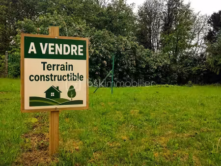 terrain à bâtir idéalement situé