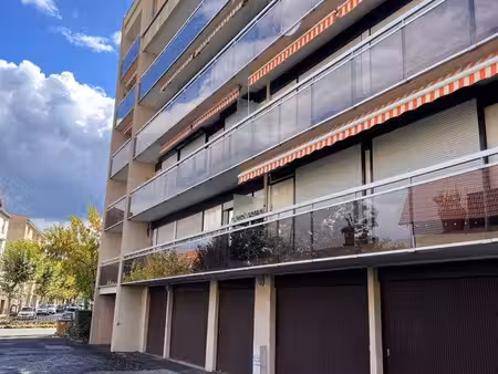 appartement type f1 dans résidence chamalieres
