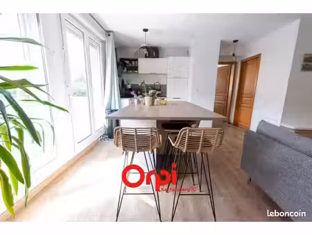 appartement 2 pièces 52 m²