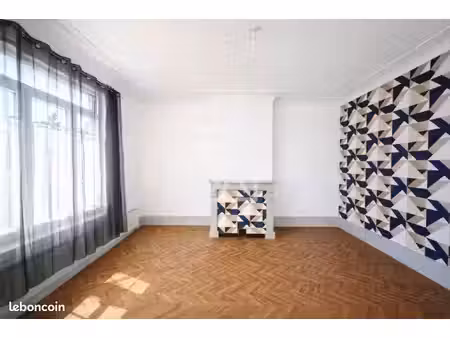 maison 3 pièces 100 m²