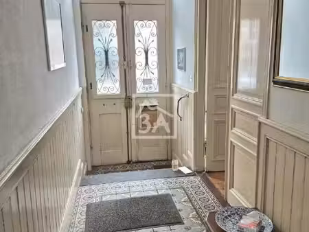 maison 10 pièces 216 m²