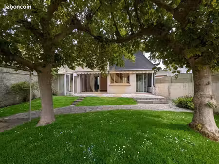 maison 6 pièces 130 m²