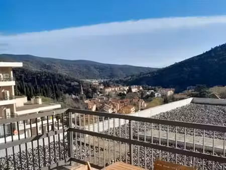 studio vue panoramique avec terrasse et parking