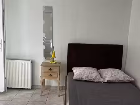 studio meublé