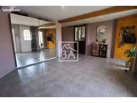 longère 7 pièces 251 m²