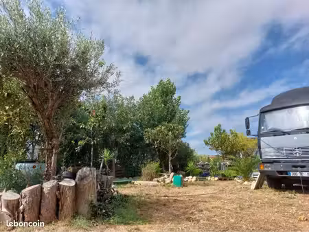 terrain 400 m2