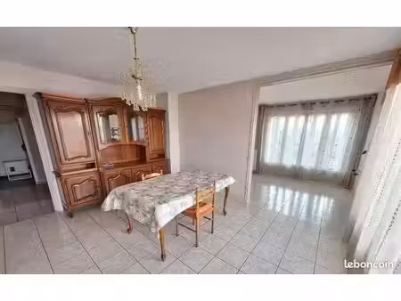 appartement à louer – 4 pièces – résidence calme