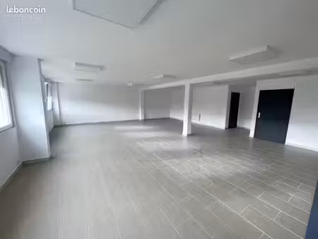 bureaux 95 m²