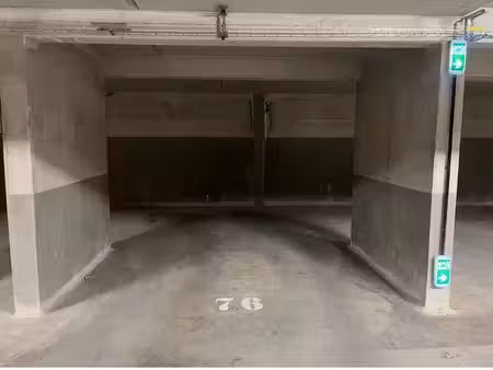 place de parking en sous-sol