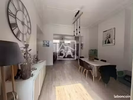 maison 7 pièces 144 m²