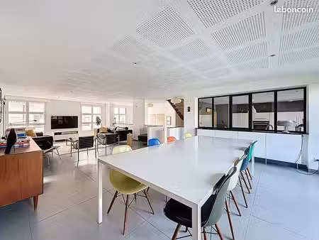 maison 7 pièces 210 m²