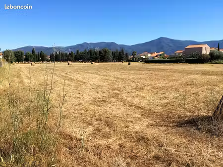 terrain 9201 m