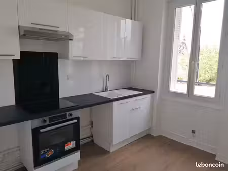 appartement t2 40m2 proche centre ville