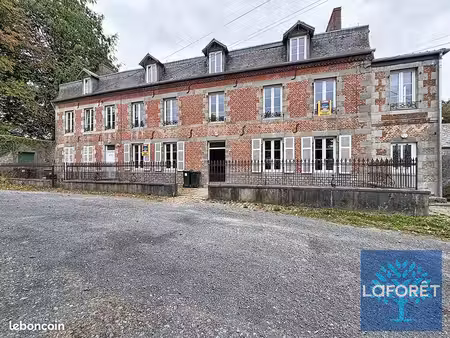 bureaux 307 m² trelon