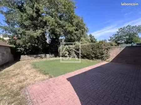 maison 6 pièces 96 m²
