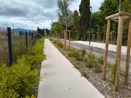 terrain 201 m² elne