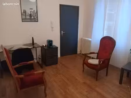 location d'un bureau meublé vieux-lille
