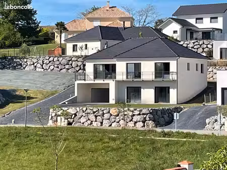 maison t8 neuve 205 m2 à 12 km de pau