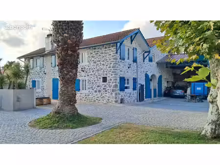 ferme st raphael 5kms de bayonne