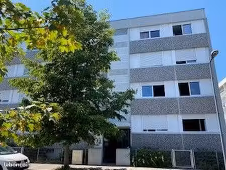 appartement 4 pièces 74 m²