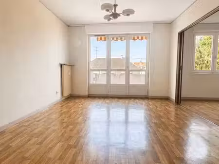appartement 3 pièces 74 m²