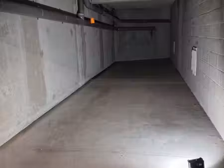 garage double en sous-sol à seclin hypercentre  sécurisé