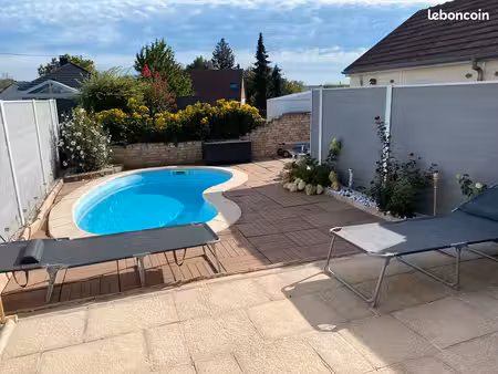 triplex au calme avec piscine